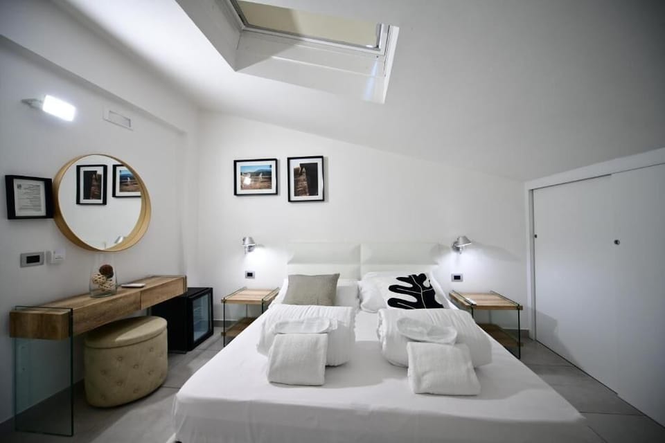 Standard Double Room | Free WiFi
