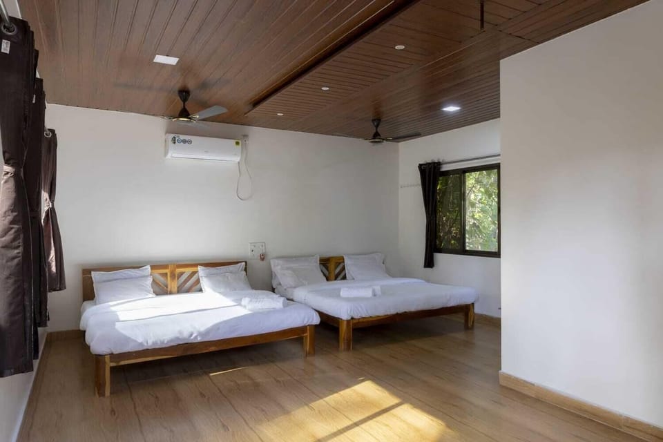 Deluxe Double Room, Balcony, Pool View | Free WiFi
