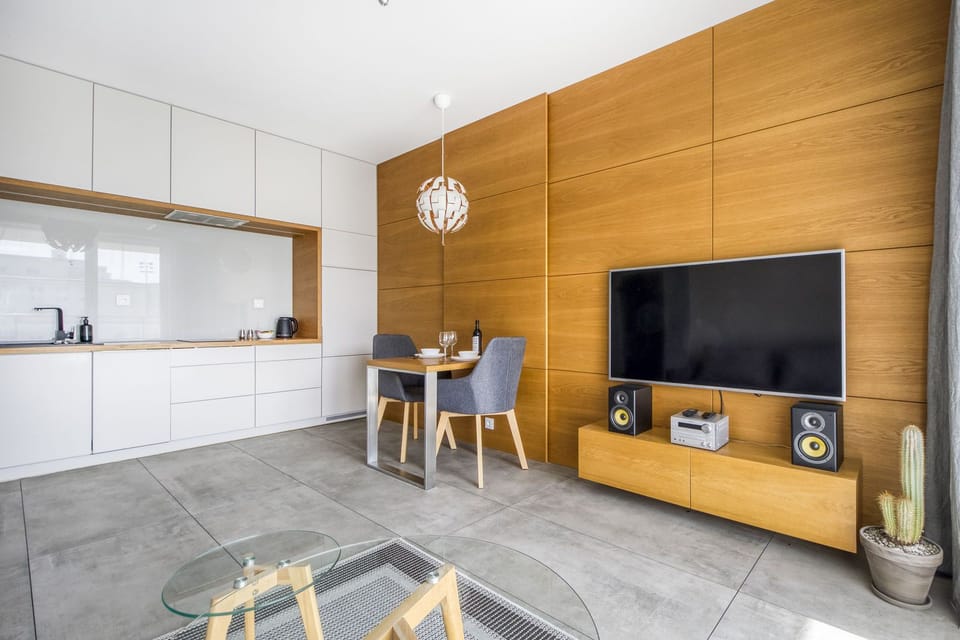 Superior Apartment, Balcony, City View | Interior