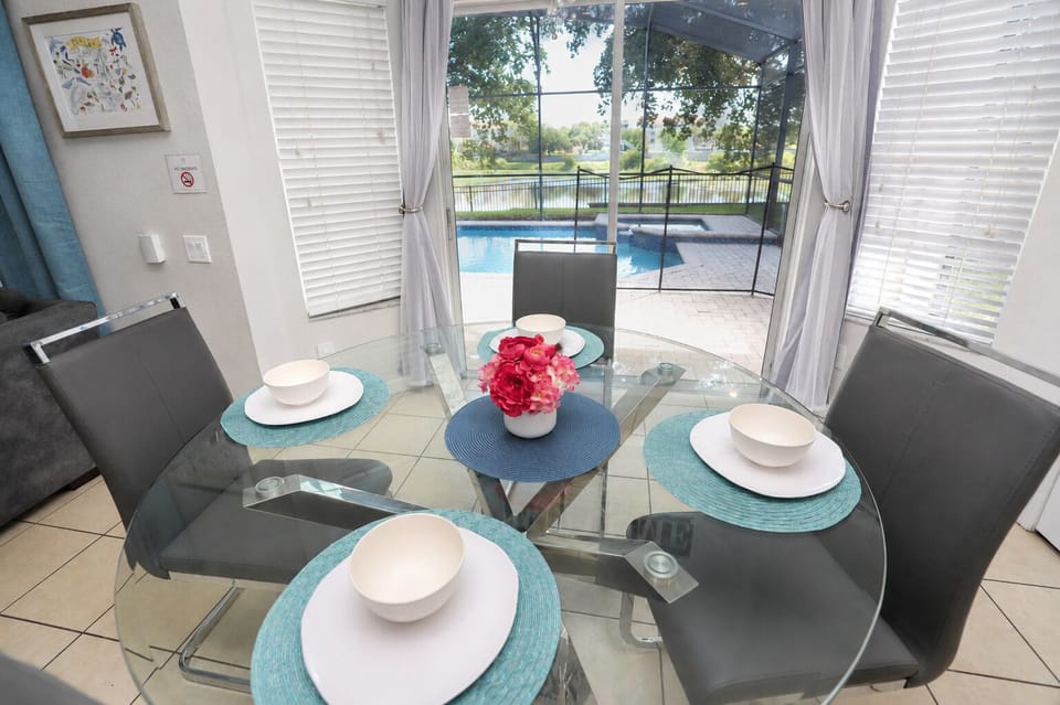 Start your morning with coffee and breakfast overlooking the private pool.