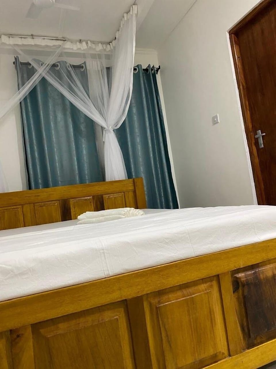 Deluxe Double Room | Individually decorated, individually furnished, free WiFi, bed sheets