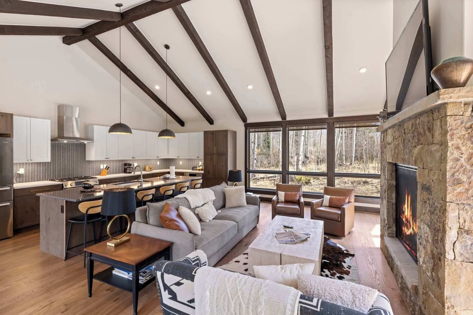 Beautifully appointed Living Room