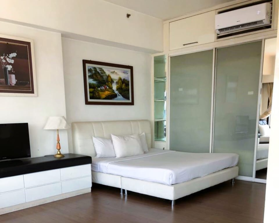 Standard Suite | Free WiFi