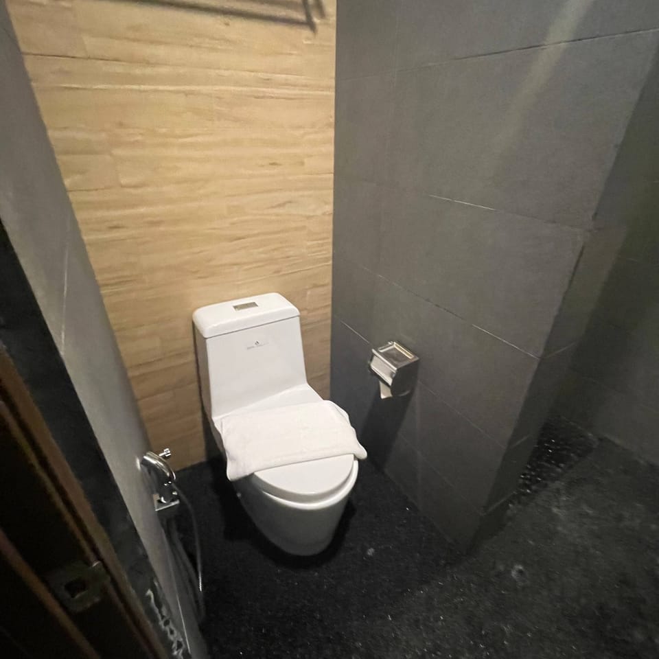 Family Quadruple Room | Bathroom