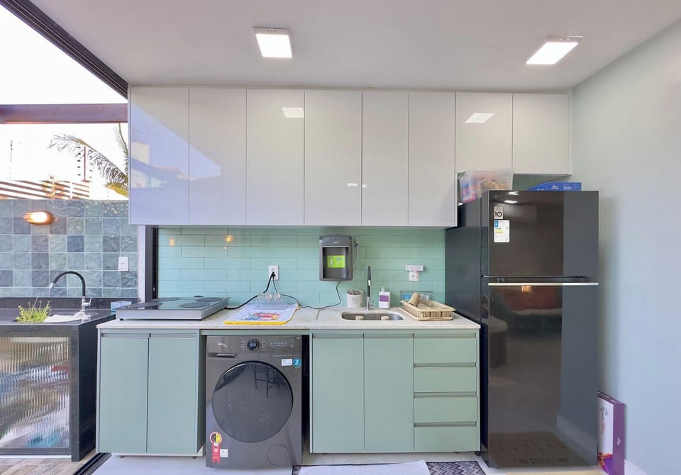 Classic Apartment | Private kitchen | Cookware/dishes/utensils