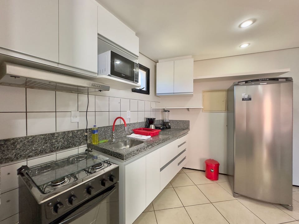 Basic Apartment | Private kitchen | Cookware/dishes/utensils