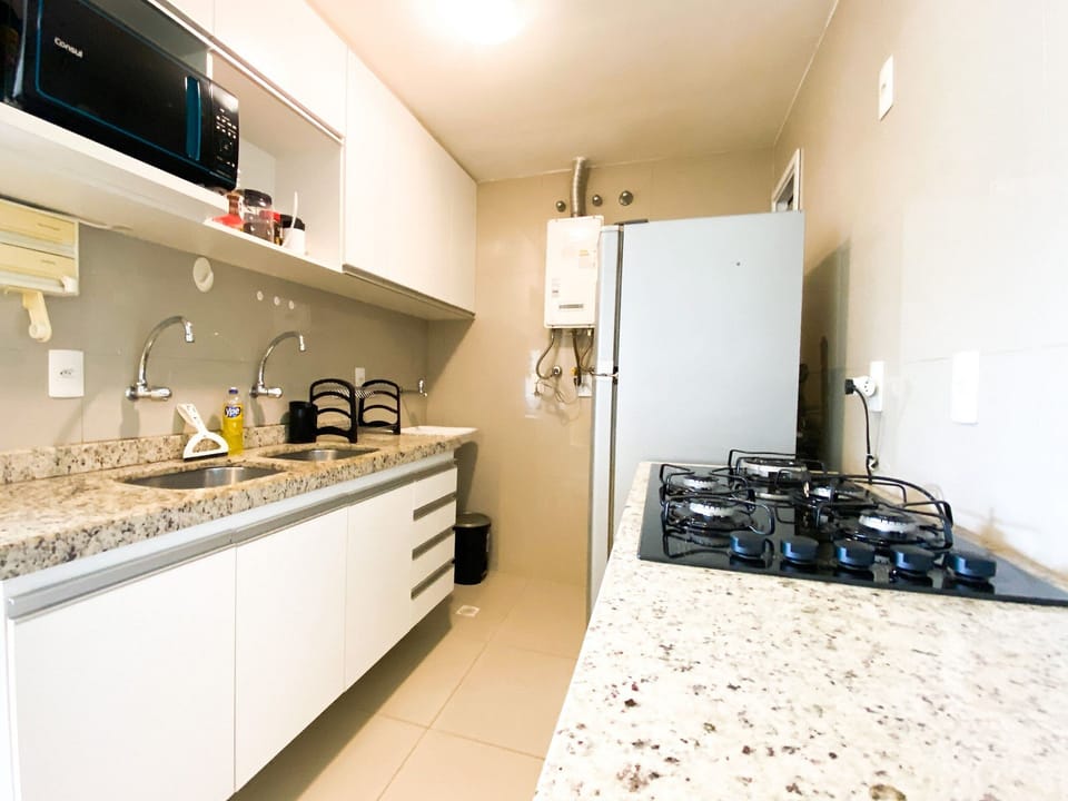 Basic Apartment | Private kitchen | Cookware/dishes/utensils