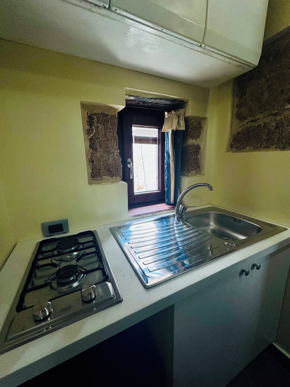 Comfort Double Room, City View | Private kitchen