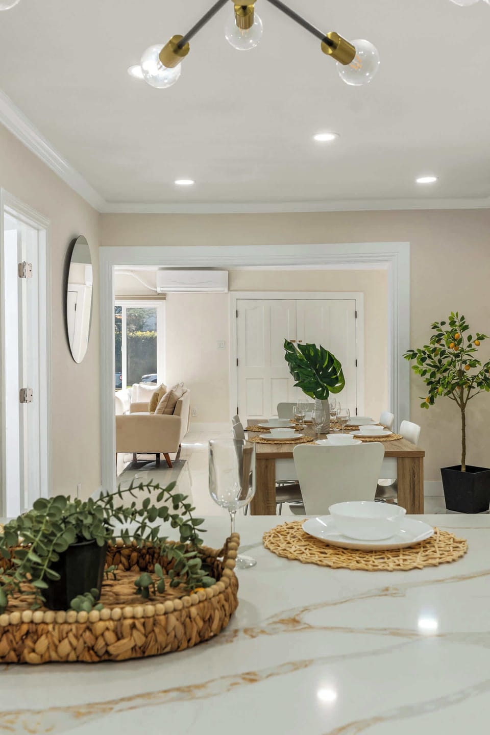 Dining space beside the kitchen island