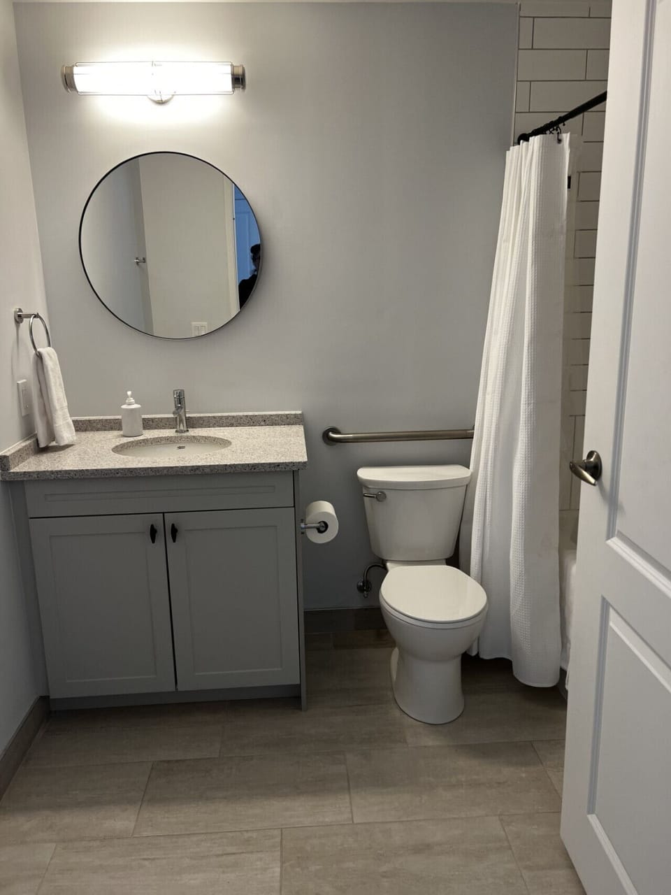Tub/shower combo