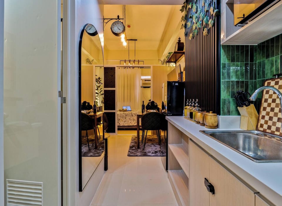 Condo, 1 Bedroom, Accessible, Mountain View | Dining room