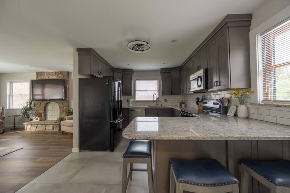 Kitchen Bar