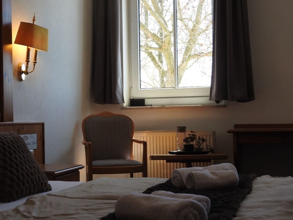 Double or Twin Room | In-room safe, desk, WiFi (free), bed sheets