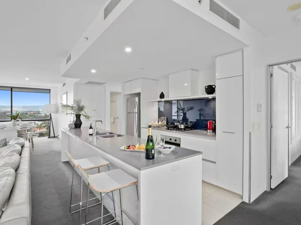 Apartment, 2 Bedrooms, Non Smoking, Balcony | Private kitchen
