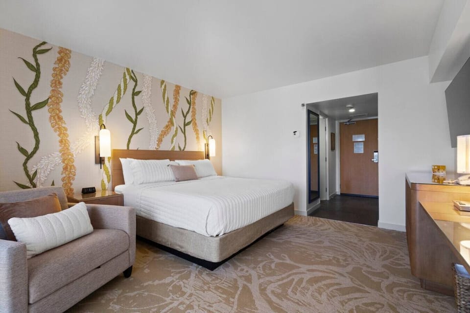 Kick back in this spacious King suite!