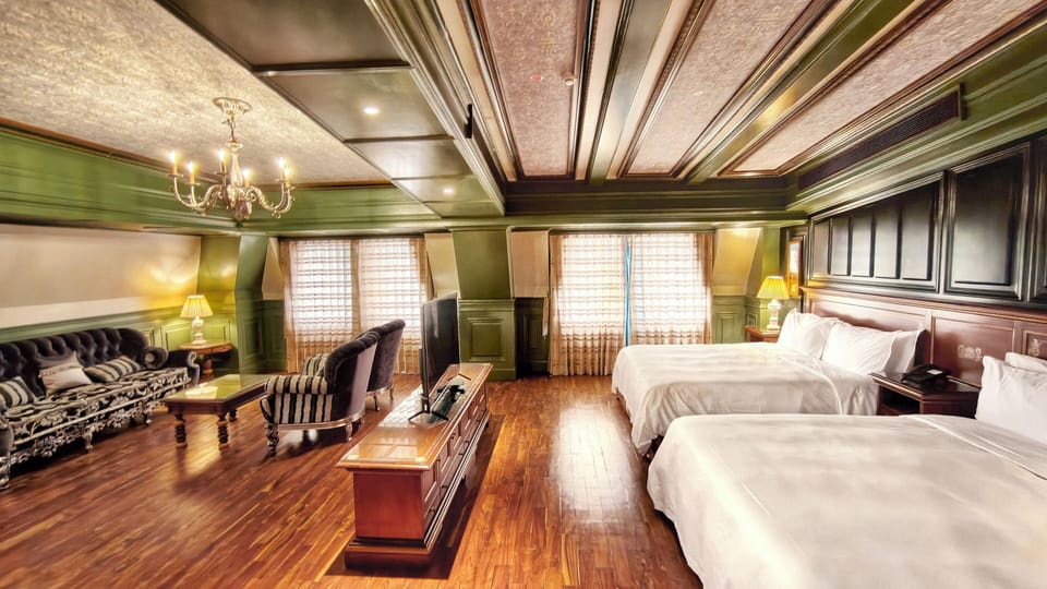 Deluxe Quadruple Room | Blackout drapes, WiFi (free)