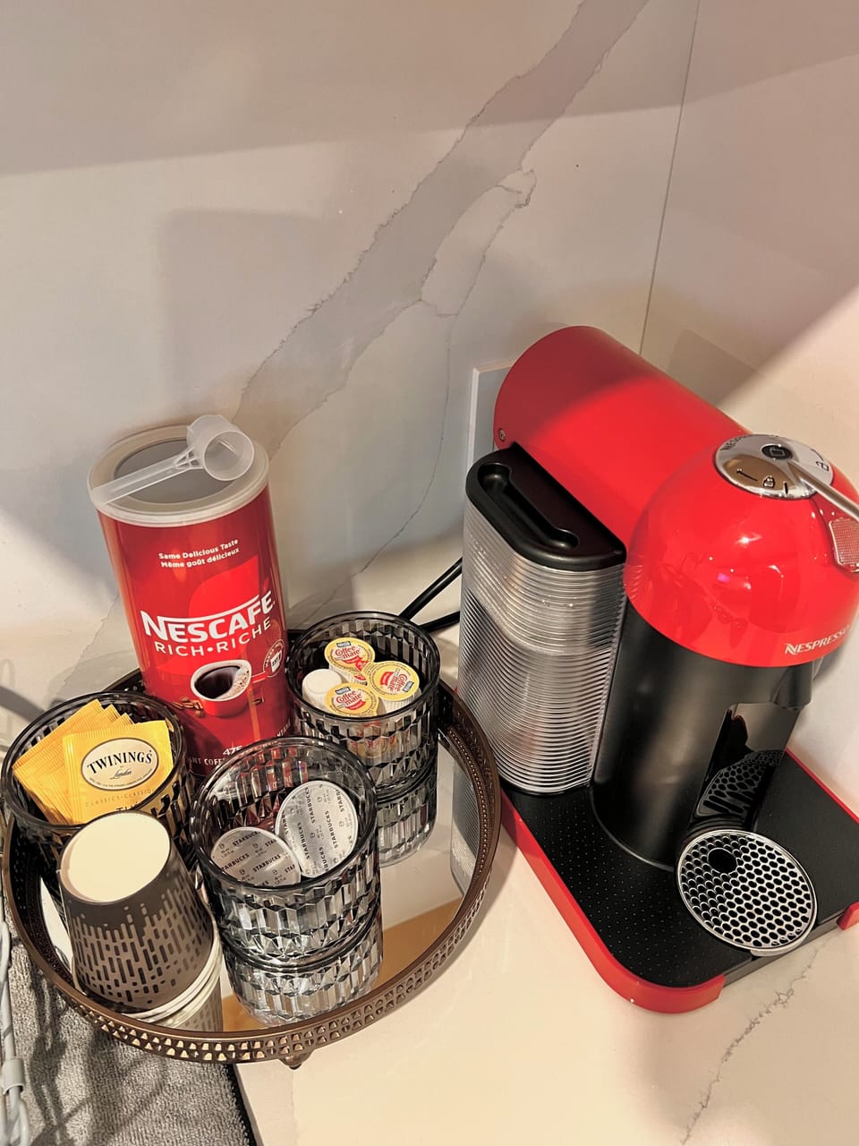 Start the day with a hot beverage (Earl Grey Tea/Nespresso coffee)