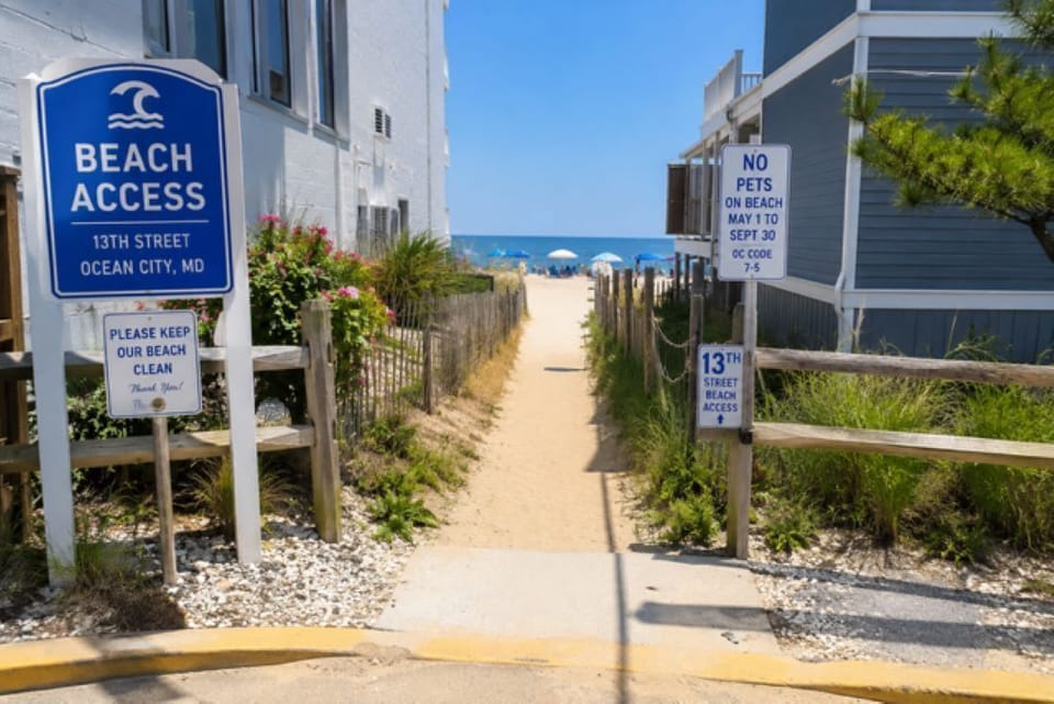 Entrance to the beach on 13th street, only a 3 minute walk from the place!