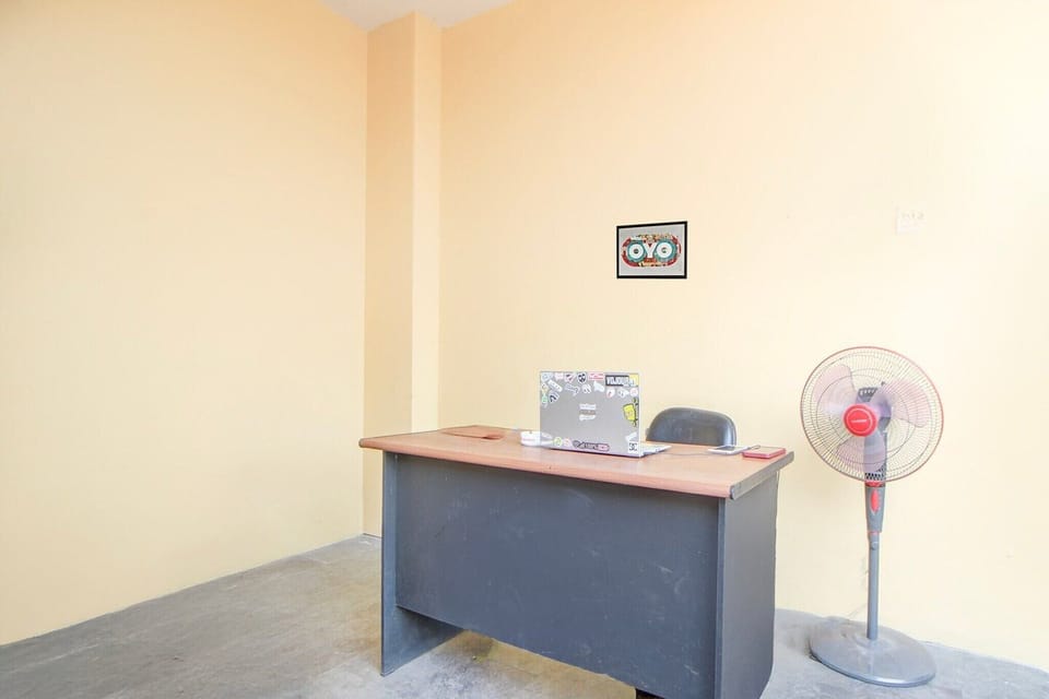 Entrance / Reception