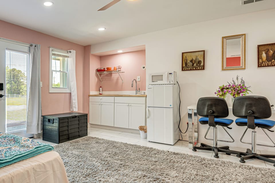 Kitchenette