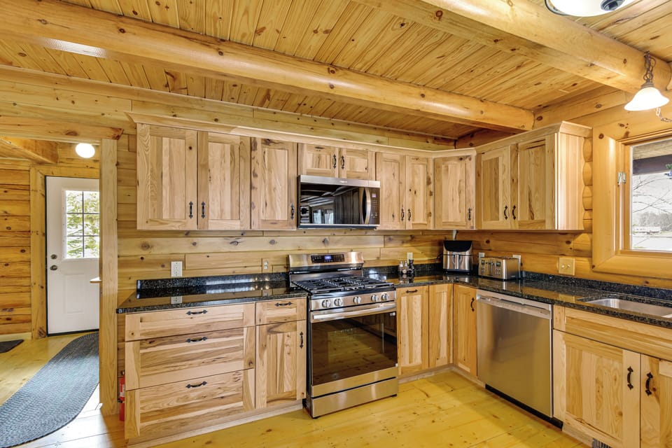 Kitchen | 1st Floor
