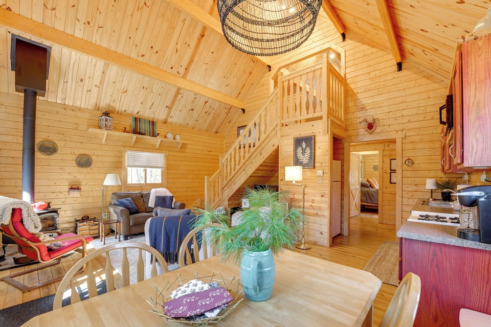 Dining Area | 1st Floor
