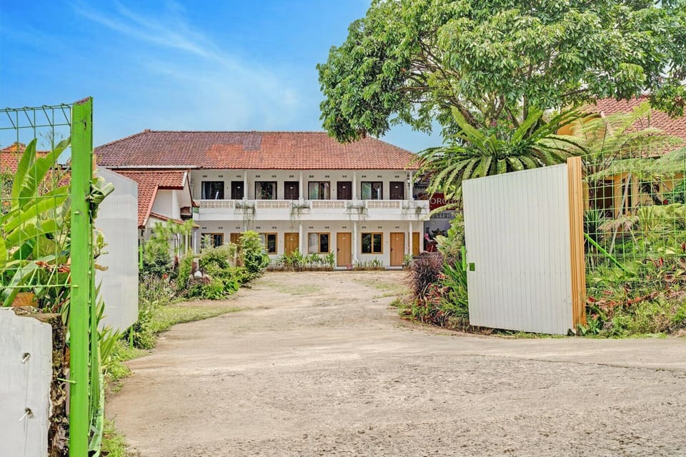 Holiday Home Exterior [summer]