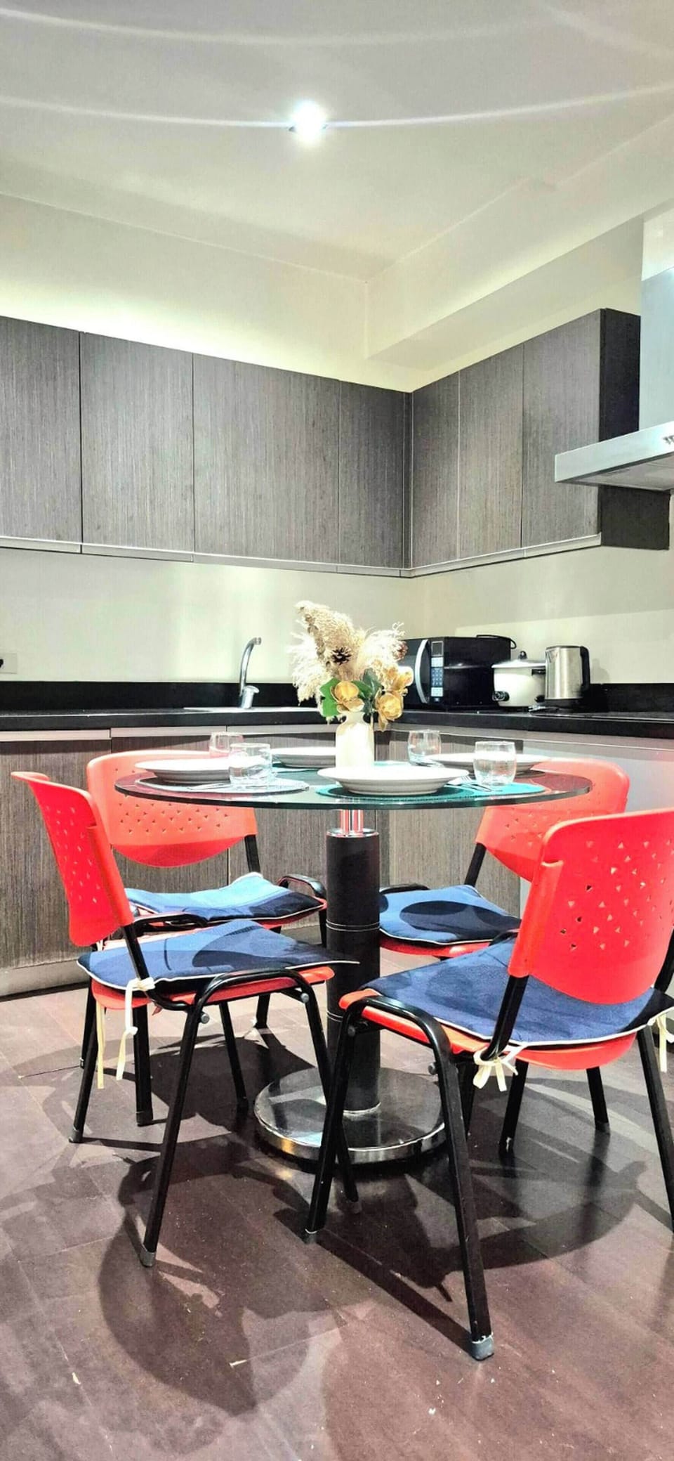 Condo, 2 Bedrooms, Accessible, Balcony | Dining room