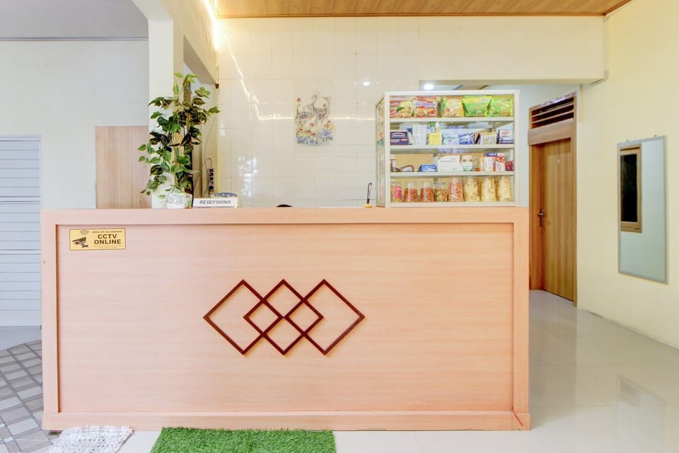Entrance / Reception