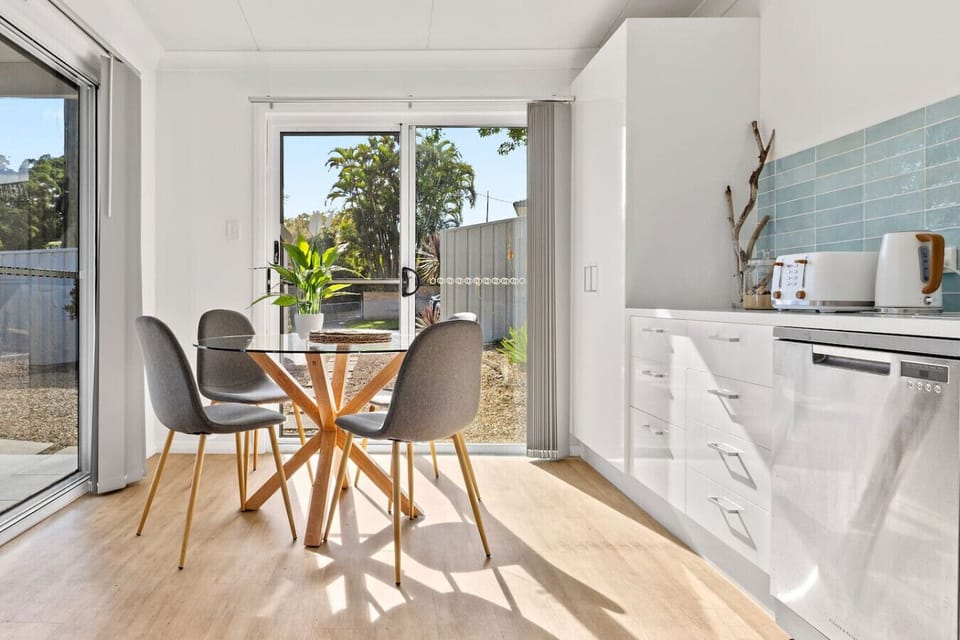 Dining area beside the kitchen