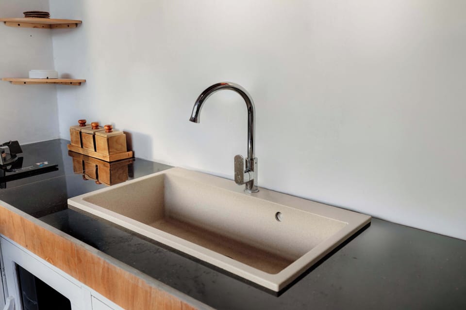 Villa, 2 Bedrooms, Private Pool | Shared kitchen facilities