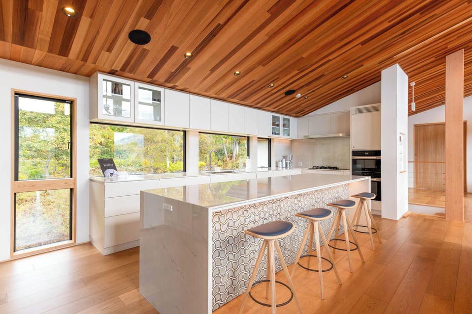 Luxury Villa, Balcony, Mountain View | Private kitchen