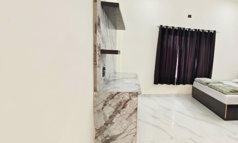 Deluxe Triple Room, Non Smoking, Private Bathroom | Desk, laptop workspace, free WiFi