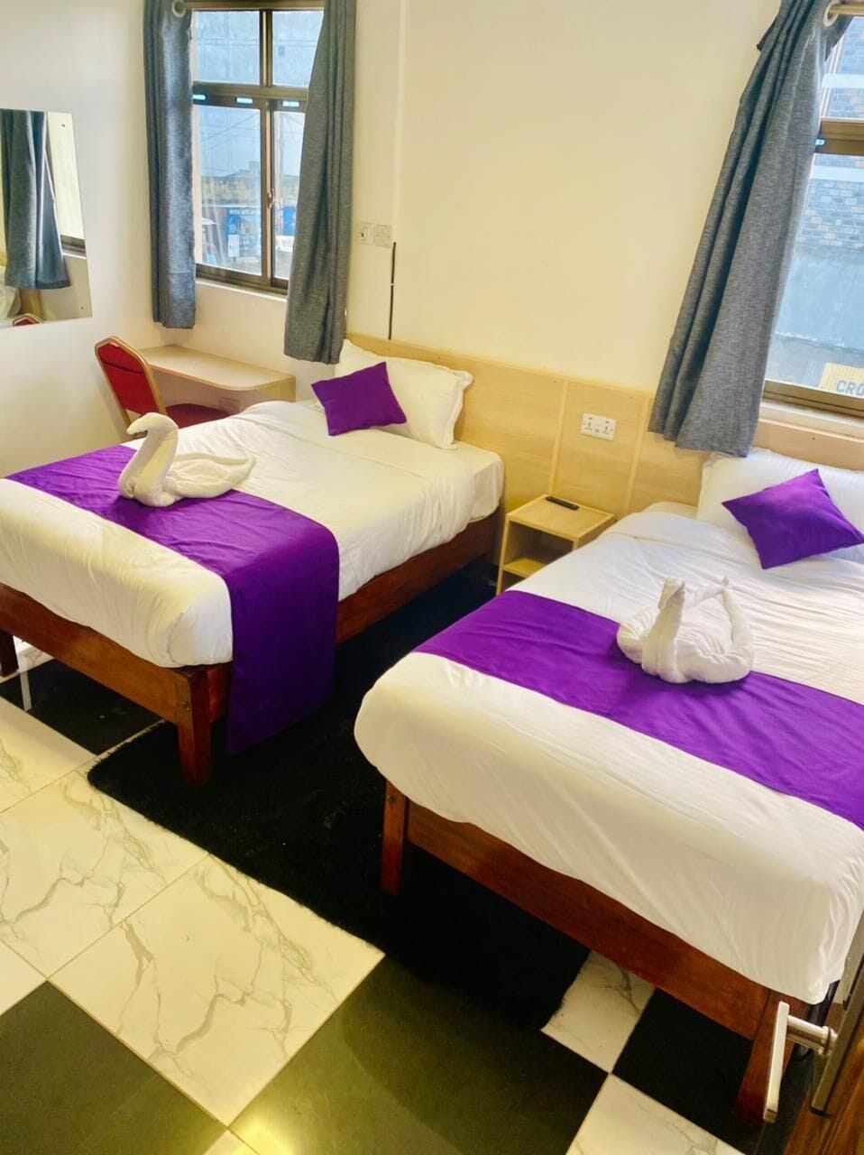 Comfort Twin Room | Desk, laptop workspace, iron/ironing board (on request)