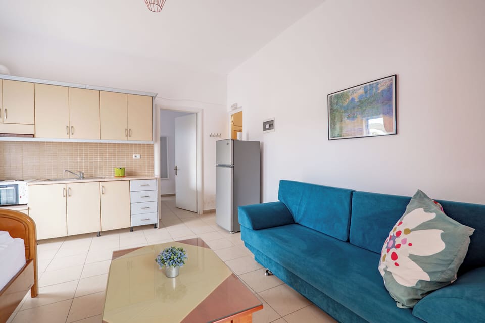 Comfort Apartment | Private kitchen | Electric kettle