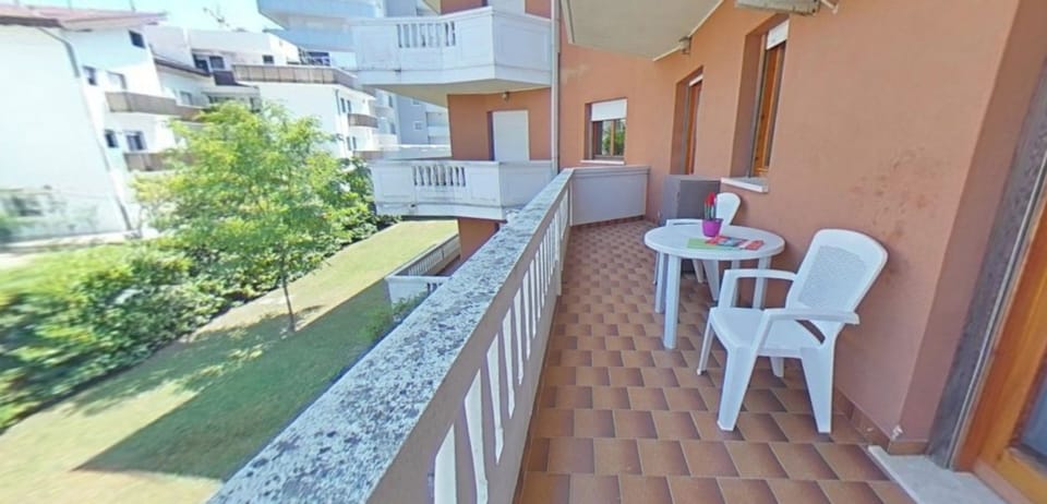 Apartment, 1 Bedroom, Balcony, Garden View | Balcony