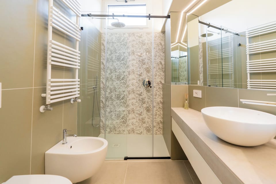 Apartment | Bathroom
