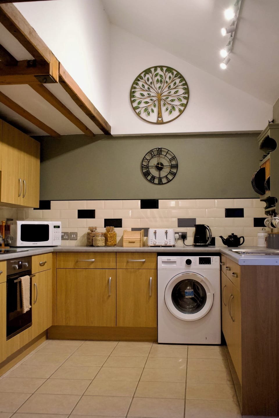 Cottage, Multiple Beds, Pets Allowed | Private kitchen