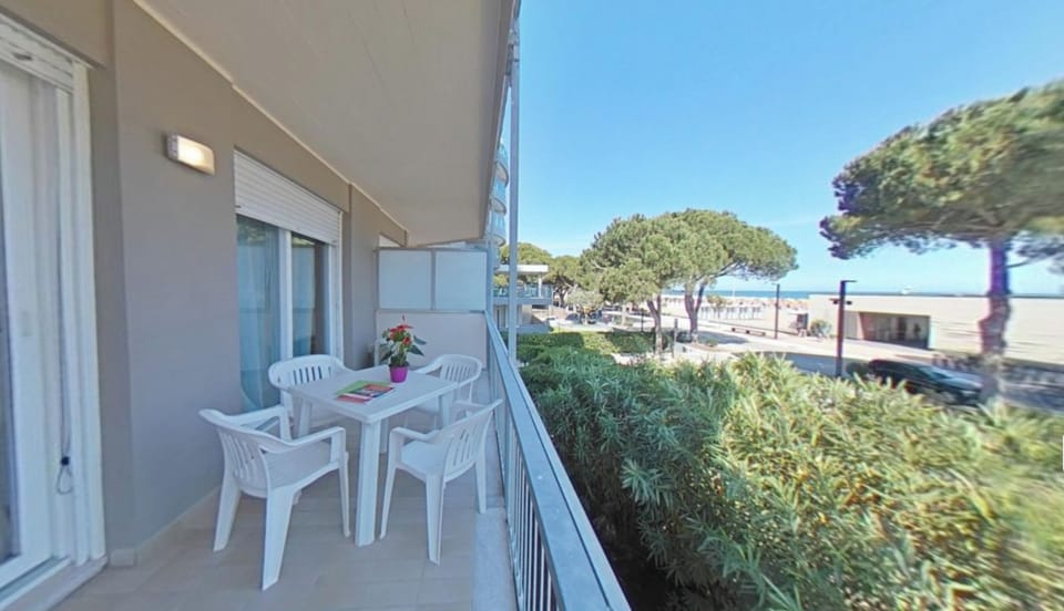 Apartment, 2 Bedrooms, Terrace, Ocean View | Balcony