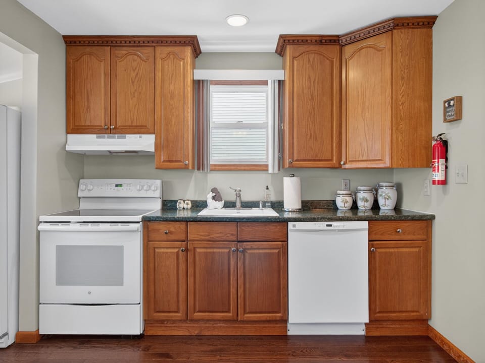 Fully equipped kitchen for easy meals
