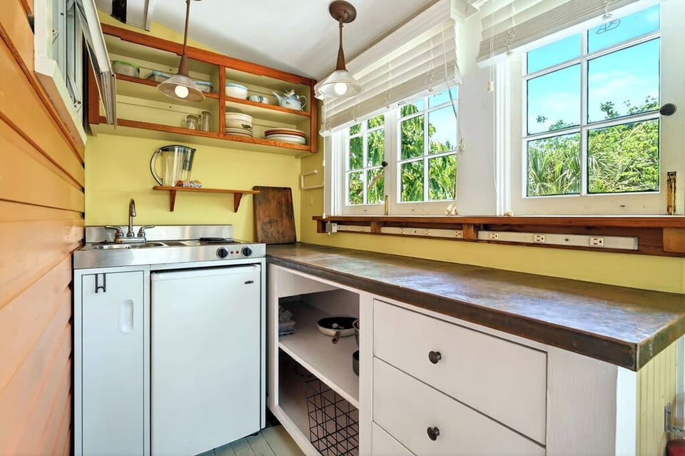 Kitchenette