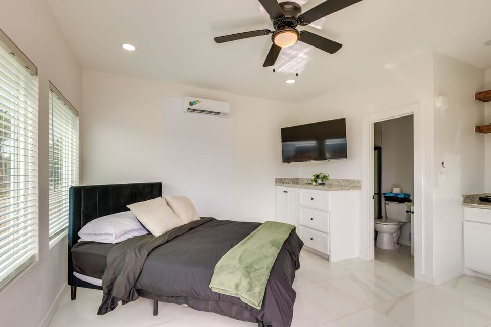 Apartment (0 Bedroom) | Front of property