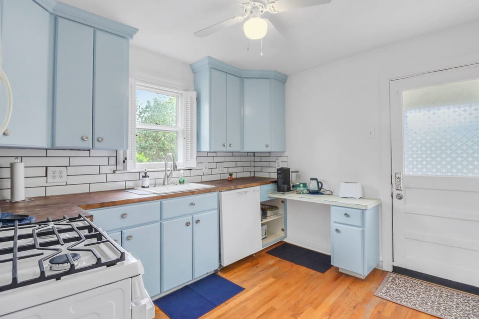 Alternate view of the kitchen