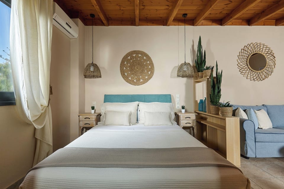 Suite, Sea View | Free WiFi