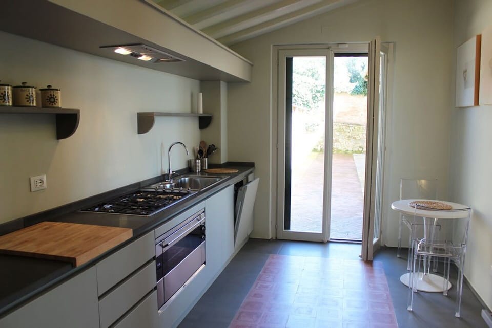 Kitchen, Kitchen Appliance, Countertop, Major Appliance, Flooring, Interior Design, Kitchen Stove, Stove, Home Appliance, Gas Stove