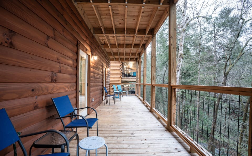Cabin, 4 Bedrooms | Terrace/patio