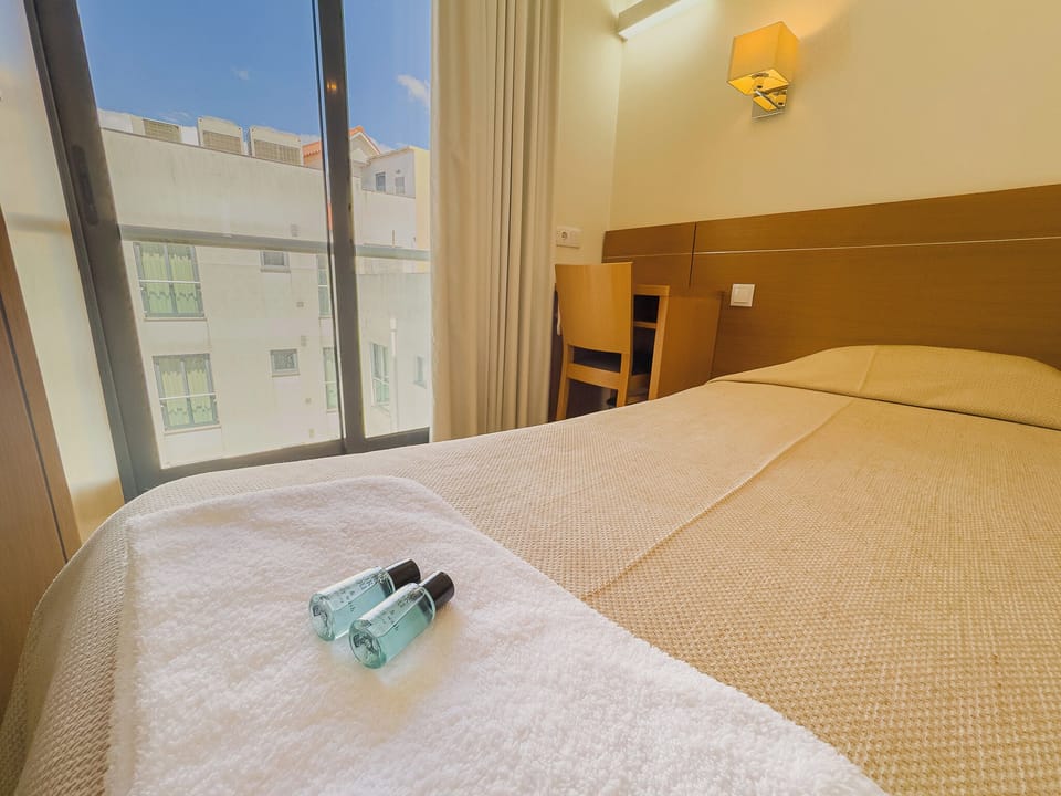 Basic Single Room | Free WiFi