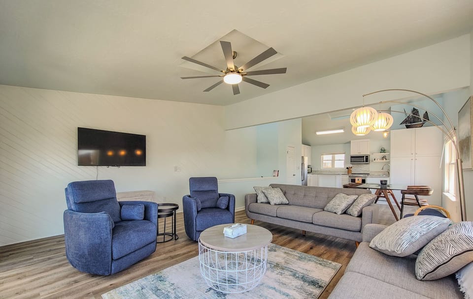 703-B N Topsail Dr (The Sandcastle [Int Ext]) - watermarked-5
