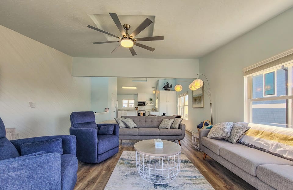 703-B N Topsail Dr (The Sandcastle [Int Ext]) - watermarked-6