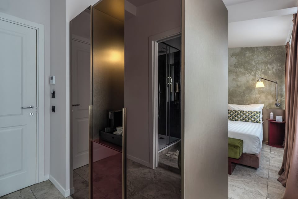 Deluxe Room | In-room safe, free WiFi